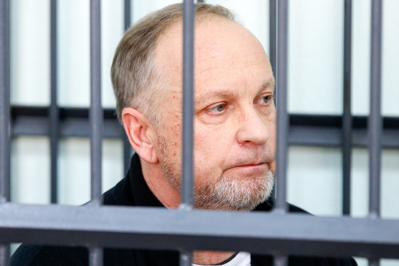 Экс-мэру Владивостока Олегу Гуменюку сократили срок в колонии
