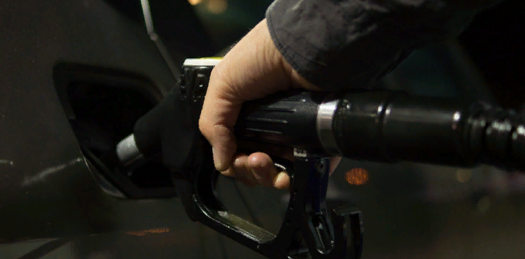 В Польше выросли цены на топливо из-за санкций на российскую нефть