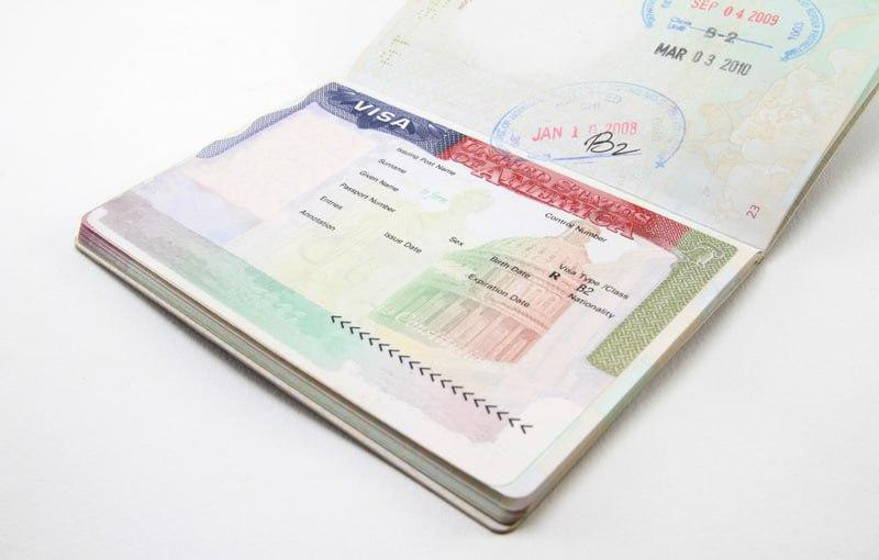 Россиянам с небиометрическими паспортами в визе поставят отметку «минус Дания»