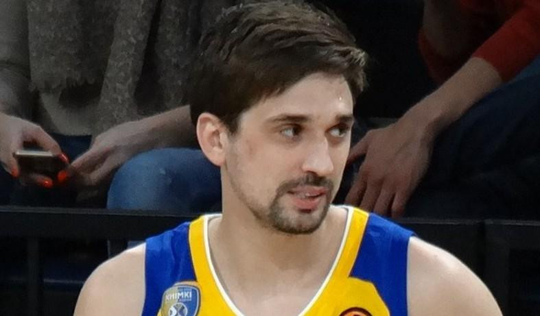 Избитый баскетболист ЦСКА Алексей Швед раскрыл подробности драки в центре Москвы