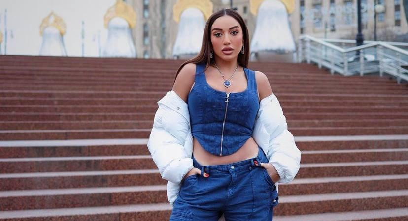 У Гоар Аватесян начался некроз после операции по уменьшению груди