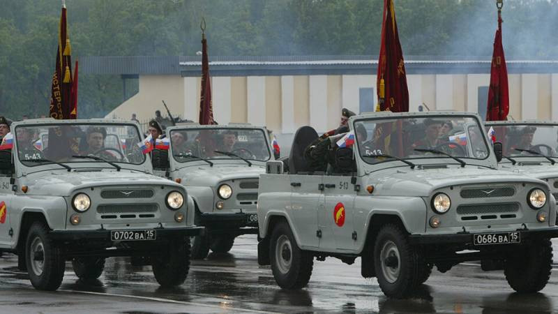 Какой сегодня праздник, 29 мая 2023 года: День военного автомобилиста, День Сварщика, День гадания на ромашках, День соседей отмечают в России
