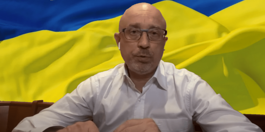 Глава Минобороны Украины пугает Европу миллионами украинских беженцев и прекращением экспорта товаров в случае войны с Россией