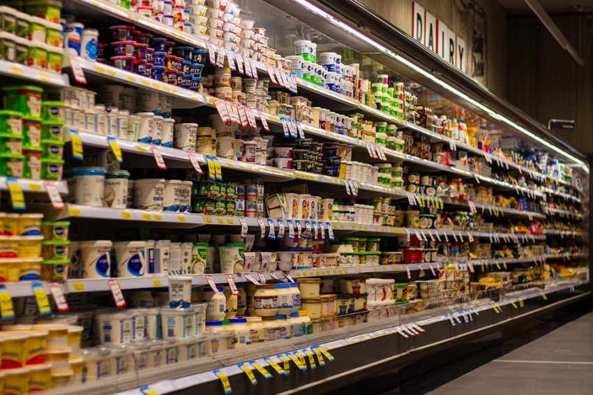 Врач Аплетаева рассказала о том, можно ли есть просроченные продукты