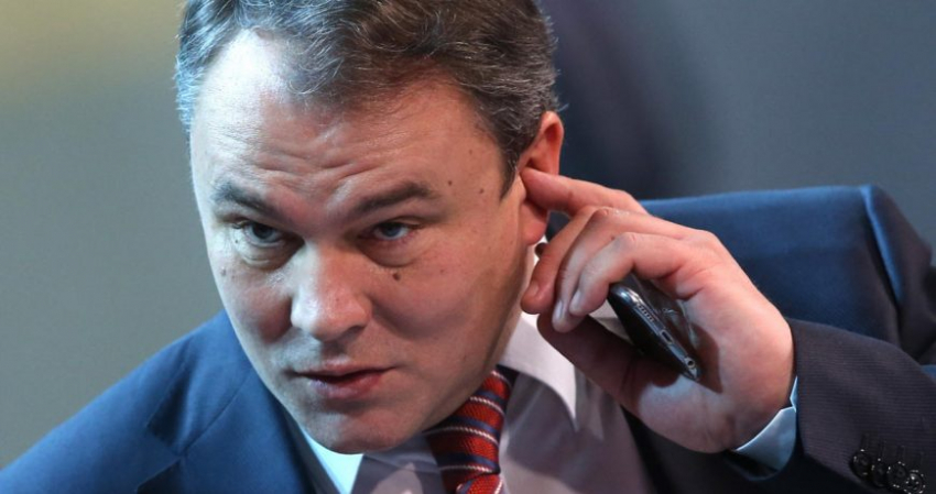 Журналист и депутат Толстой извинился за свою дочь, которая училась в США