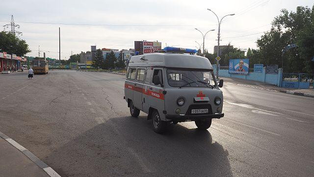 В Иркутской области водитель дважды переехал студентку на парковке