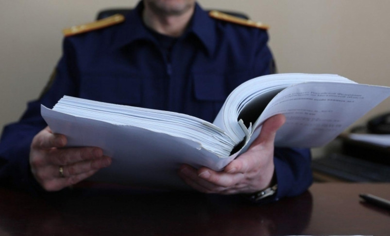 Бывшего начальника колонии-поселения №26 в Приморье обвиняют в превышении полномочий