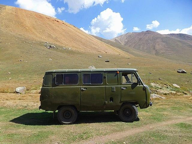 Осенью 2023 года УАЗ выпустит юбилейные «Буханки»