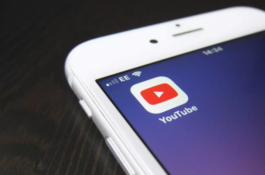 На YouTube планируют внедрить ИИ-дублирование на разные языки