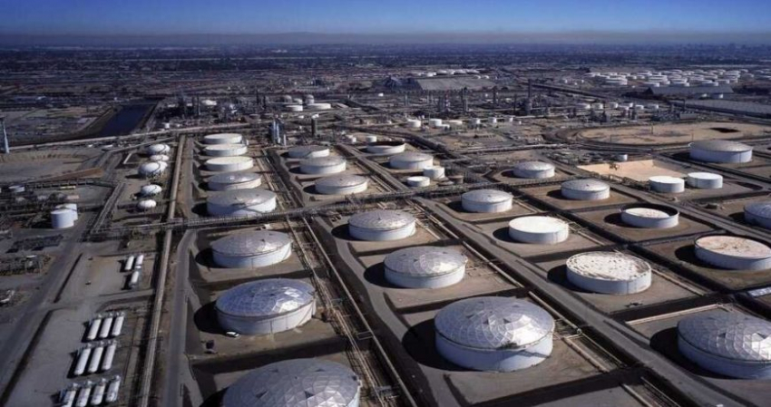 Коммерческие запасы нефти в США сократились на 3,8 млн баррелей