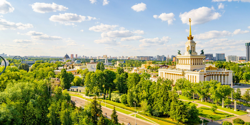 Красная площадь, ВДНХ и Нескучный сад: опубликован рейтинг самых популярных достопримечательностей на портале «Узнай Москву» - Новая общественная газета