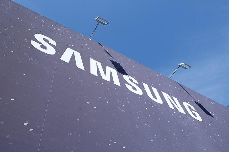 Samsung займется разработкой смарт-часов и смарт-колец