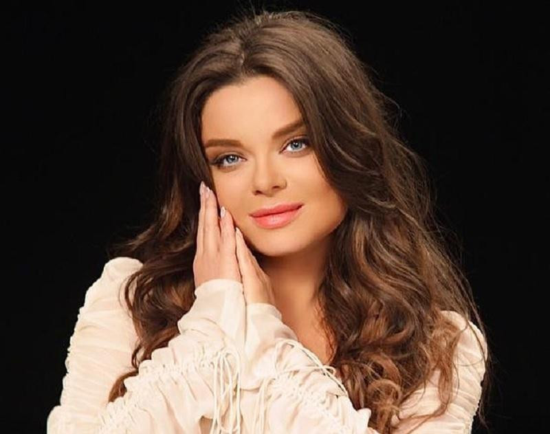 Наташа Королёва призналась, что в детстве зарабатывала на импортную одежду пением