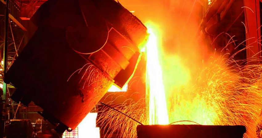 Красивые смс поздравления в День металлурга-2023