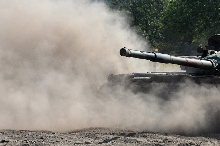 Группировка "Юг" применила танки "Армата" в боевых действиях