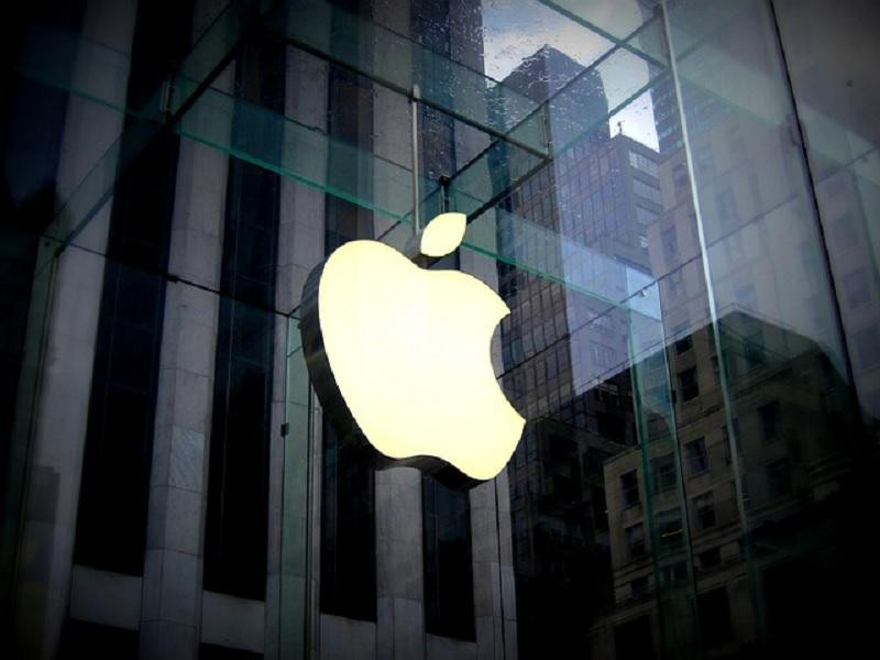 Инсайдер URedditor призвал не покупать iPhone 15 из-за их «посредственности»