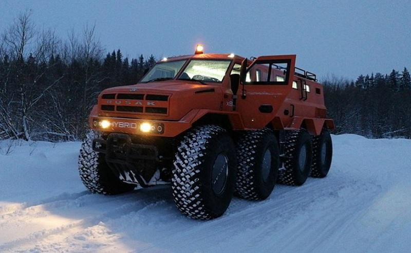 Автопром из Екатеринбурга оснастил вездеход «Бурлак» восьмиколёсной базой