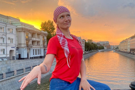 Появились фото и видео с места падения из окна звезды "Пацанок" Юлии Михайловой