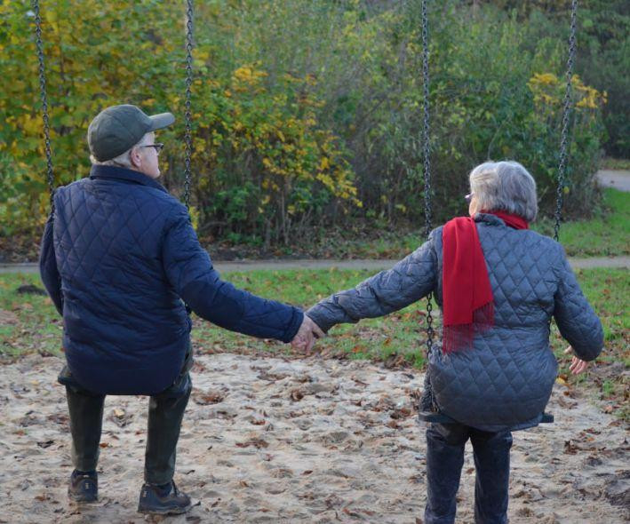 Регулярный секс в возрасте 75-90 лет способствует сохранению здоровья мозга