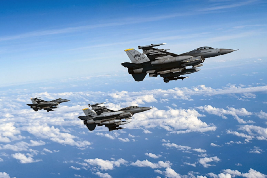 Военный эксперт Литовкин уверен, что истребители F-16 «не приживутся» на Украине
