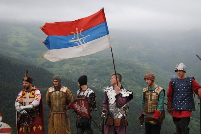 Граждане России и Украины составили 10% населения Черногории