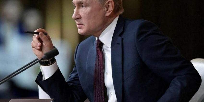 Хакеры заставили граждан Польши слушать Путина