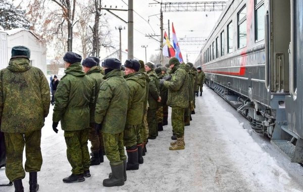Сотни российских мобилизованных отправили домой, так как их призвали по ошибке