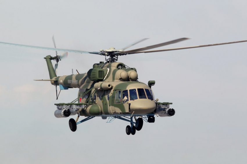 Сослуживцы рассказали о пилоте, угнавшем военный вертолет Ми-8 на Украину
