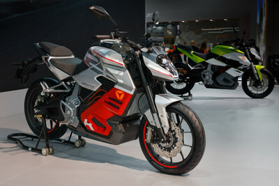 Yadea представила KEMPER — мощный электрический мотоцикл — на выставке EICMA 2023 - Новая общественная газета