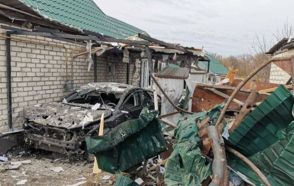 При обстреле города Валуйки в Белгородской области пострадало 5 домов и 2 автомобиля