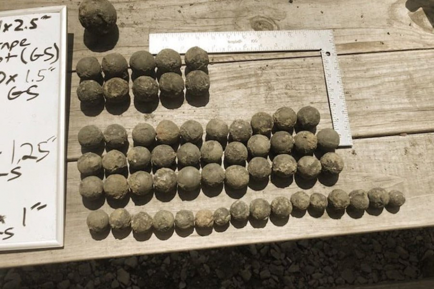 В США из реки подняли большое количество оружия времен Гражданской войны