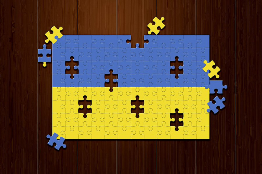 В Киеве начали активную игру против Зеленского