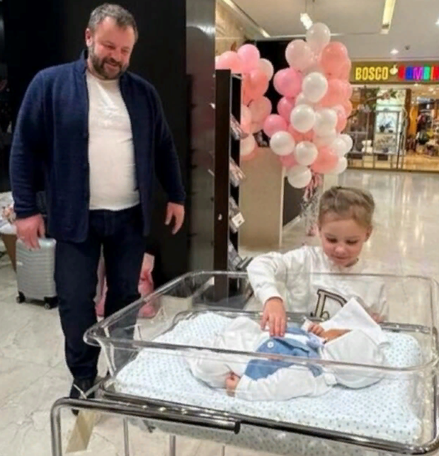 Семейная тайна раскрыта: Навка нашла счастье в рождении второго ребенка