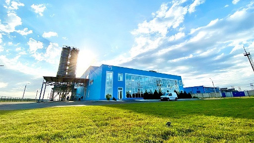 «Компания ОЗ» опекает детские дом, интернат и коррекционные школы Луганска