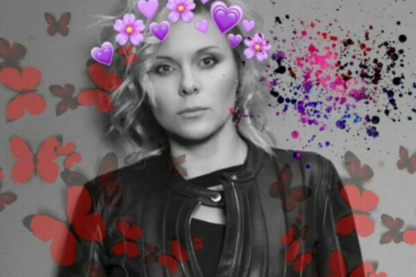 Актриса РФ Яна Троянова оспорила статус иностранного агента в суде