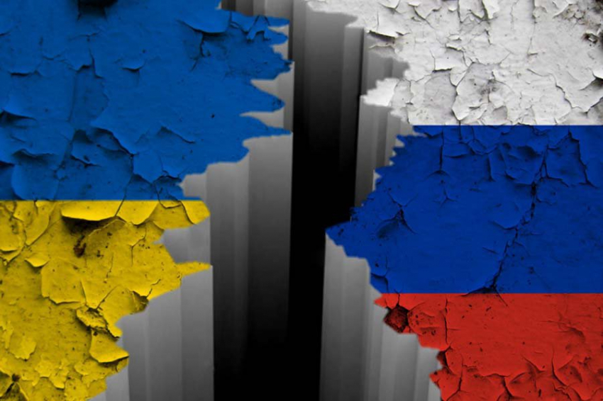 Зеленский выступил против участия России в мирном саммите по Украине