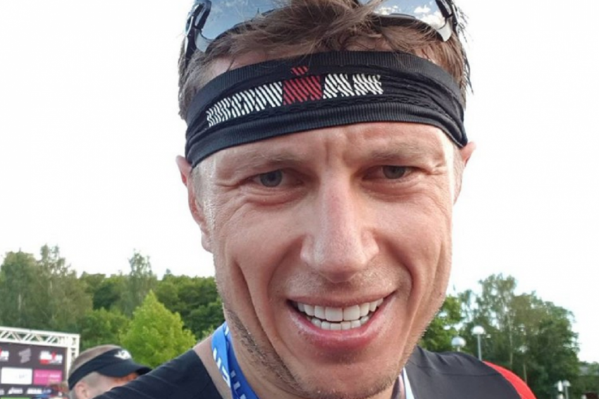 Женился на экс-жене Путина и организовывал праздники для «Единой России»: кто такой Артур Очеретный и чем он занимается — как он познакомился с Людмилой Путиной