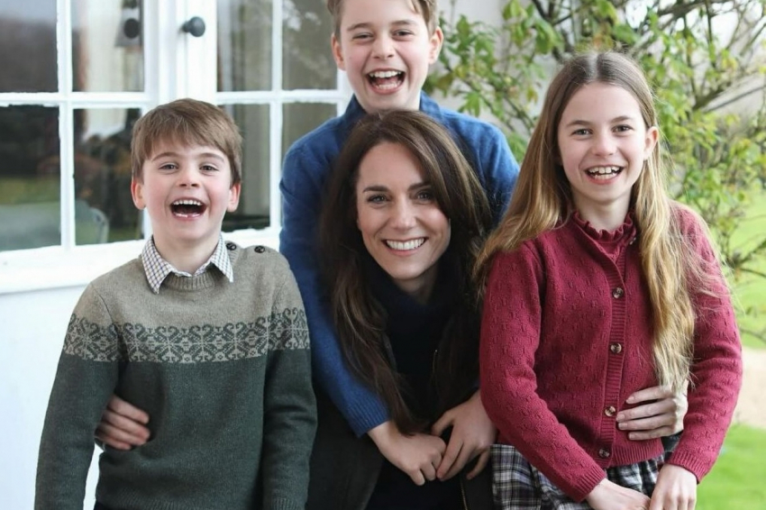 Появились 20 вопросов Кейт Миддлтон и Букингемскому дворцу после скандала с фото — опубликован список