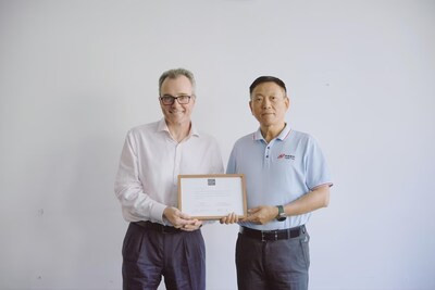 Го Вэй из Digital China поделился с LBS китайским опытом глобальных цифровых инноваций