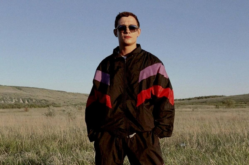 В Саратове два охранника защищали актера Кологривого от детей