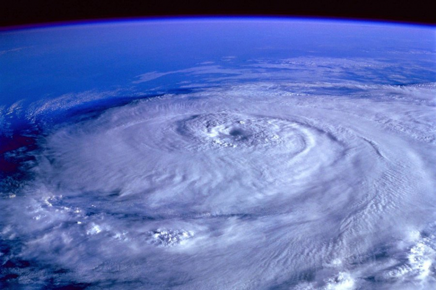 Климатологи выявили неожиданный фактор, ослабляющий разрушительные ураганы