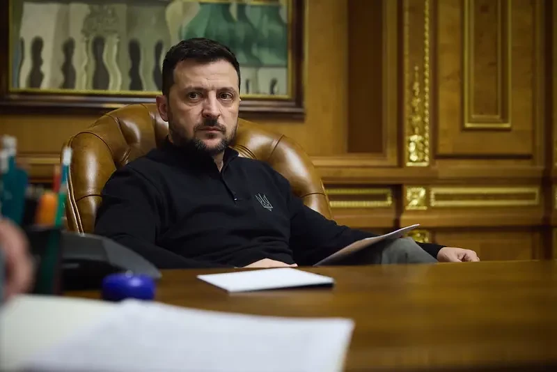 «Поддержка демократии провалилась»: Рада не поддержала продление президентских полномочий Зеленского