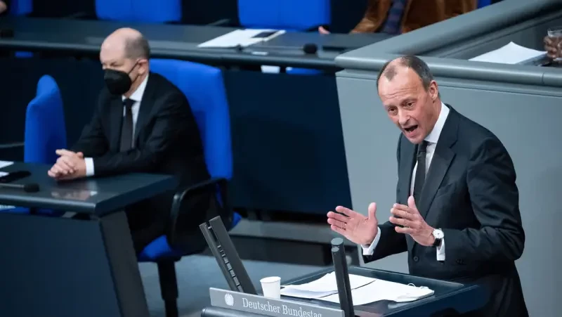 Наша кочка вновь погружается в болотную жижу. Идея реванша вновь становится главной для политиков Германии