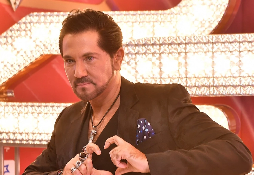 Новые подробности в деле Авраама Руссо: дело передали в военный суд, певец требует 10 миллионов рублей