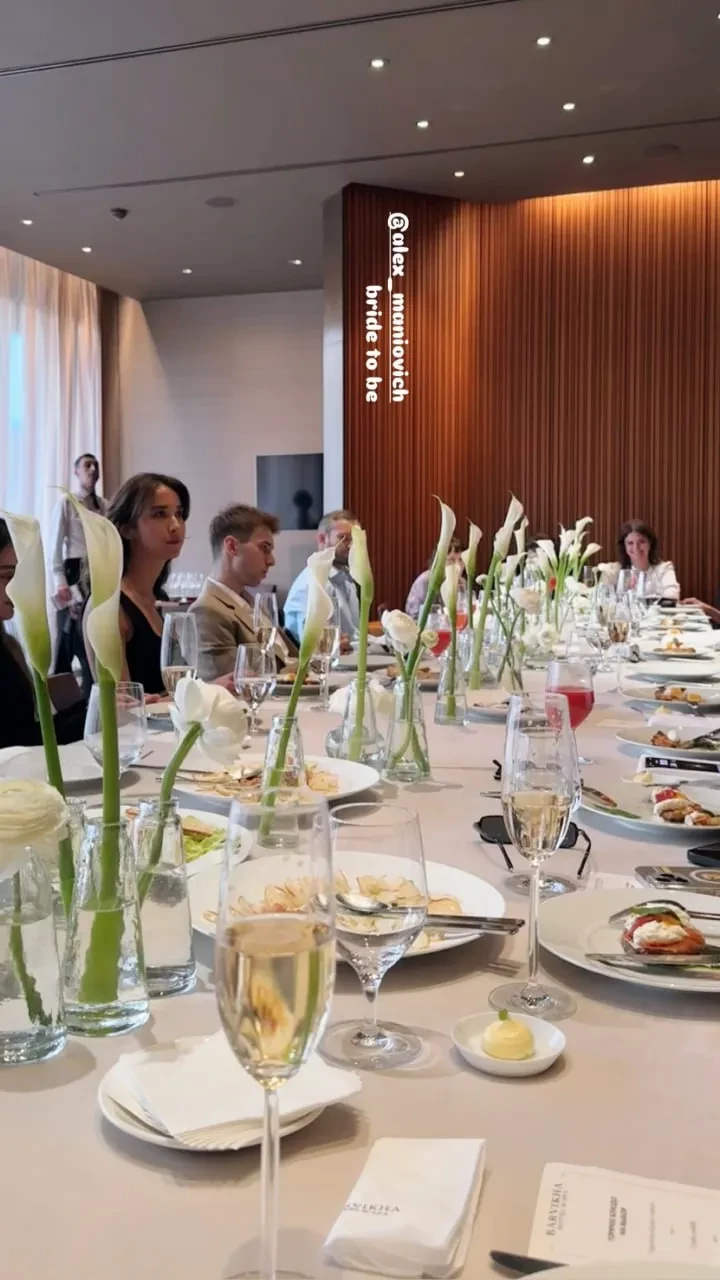 Дочь Светланы Захаровой и Михаила Маниовича вышла замуж