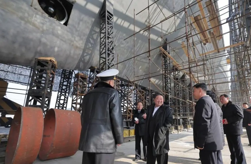 Строительство КНДР новой АПЛ с ЯО привело к дискуссии о необходимости наличия собственного ядерного оружия в Южной Корее