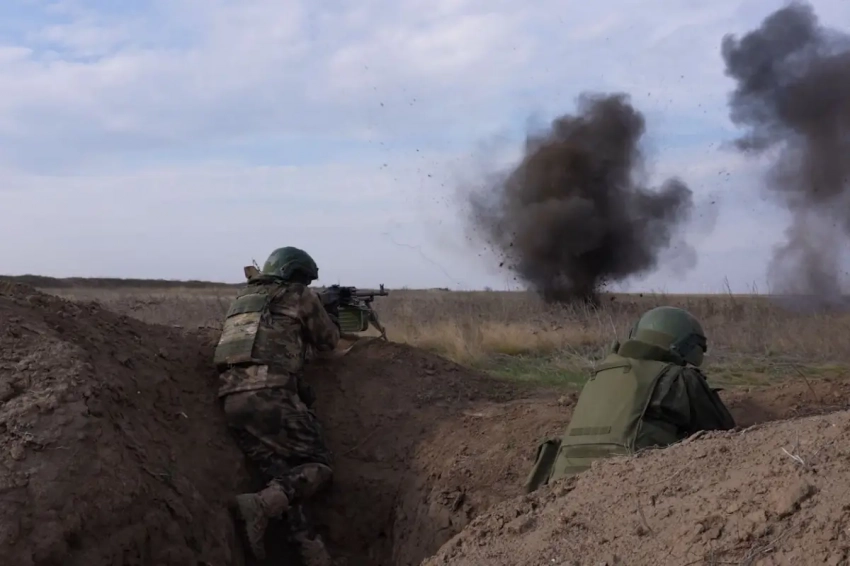 ВС РФ расширили зону контроля в районе сёл Катериновка и Новое, продолжая наступать на Сватово-Кременском направлении