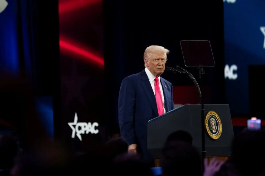 Трамп высказался об украинском конфликте: «Мне не нравятся бомбардировки»