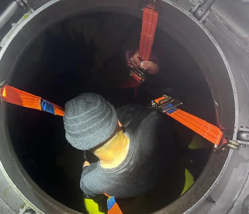 «Джентльмен неудачи»: украинец пытался сбежать за границу в автоцистерне, ещё 15 мобилизованных сбежали с полигона