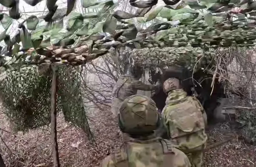 Российские войска закрепляются в Новой Полтавке, продолжая продвижение к Константиновке